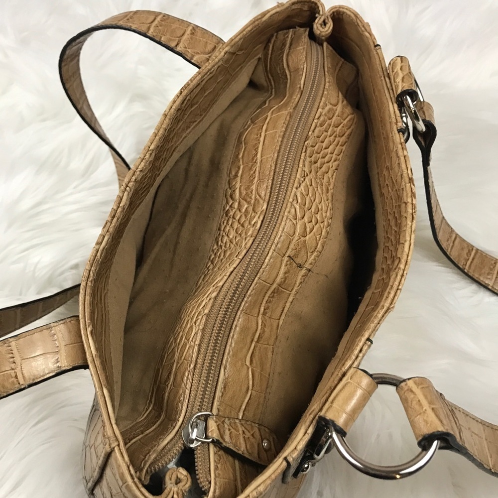 Apt 9 Tan Shoulder Bag - Picture 6 of 7